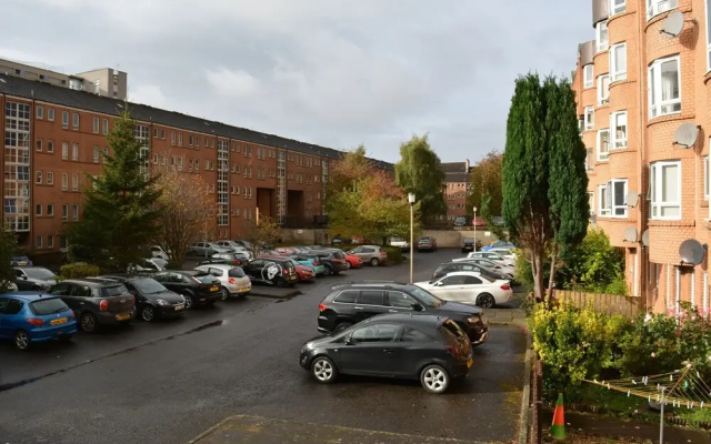 Glasgow Charing Cross Apartments