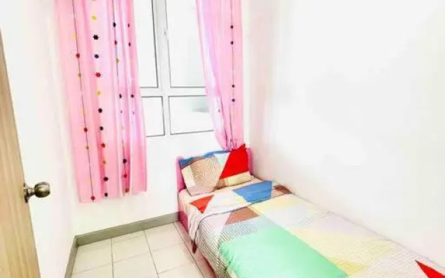 KT CITY HOMESTAY WITH 4 Bedrooms and POOL