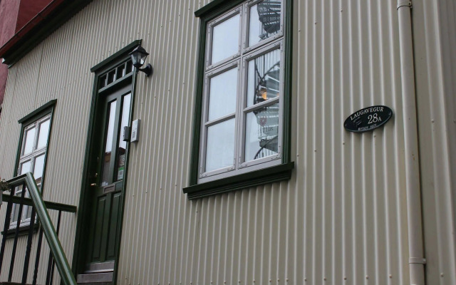 Grettir Guesthouse