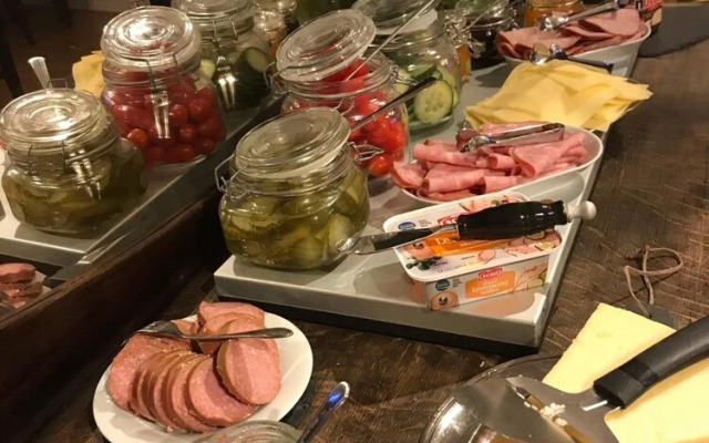 Järnvägshotellet B & B