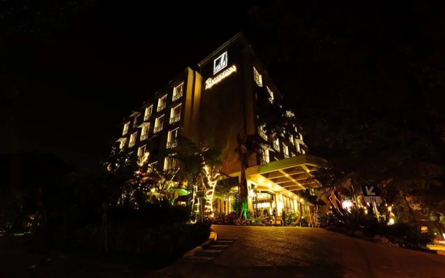 The Amaroossa Hotel