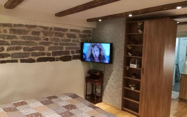 Like Home Apartments Salme 31