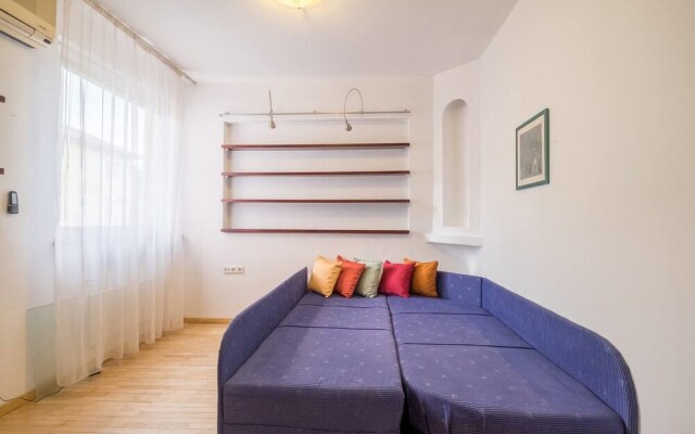 FM Economy 3-BDR Apartment - Spacious Lozenetz Area