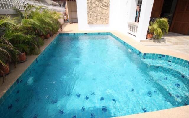 Naklua Pool Villa by PSR ASIA