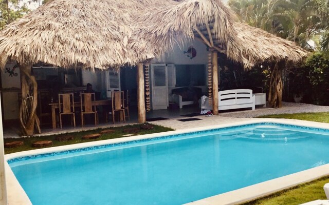 Pretty Caribbean Style Villa