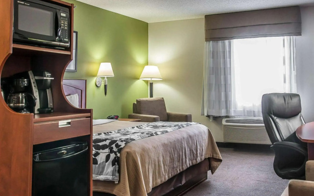 Sleep Inn & Suites Conference Center and Water Park