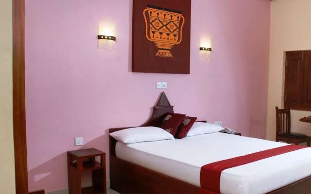 The Triangle Hotel