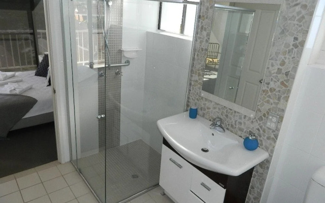 Queensleigh Holiday Apartments