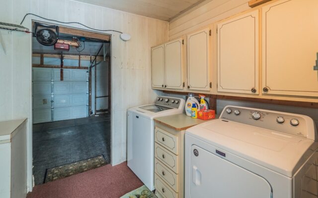 Granada Court 1244 by White Pelican VR