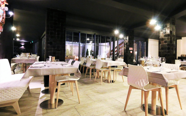 Rock Noir Hôtel & Spa