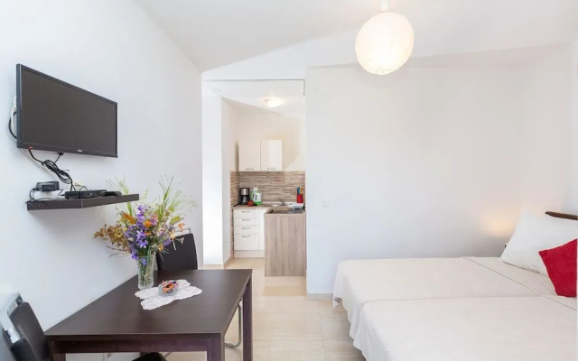 Apartments Elica