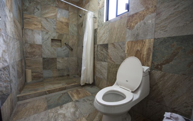 Hotel Andiroba Palace