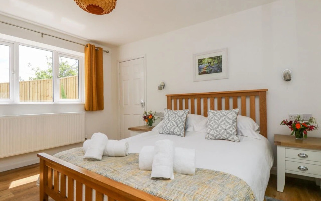 Strawberries & Cream Retreat