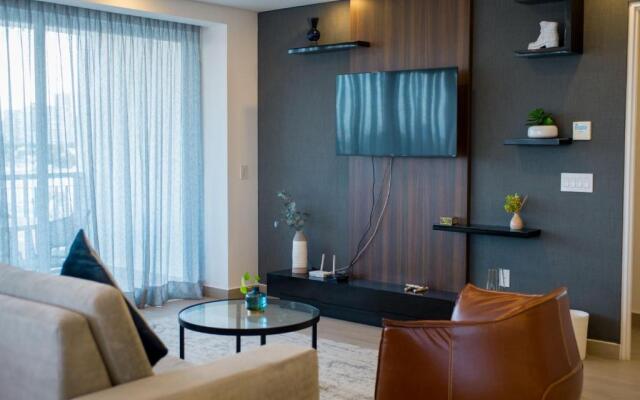 Real View Towers E201 by Casago