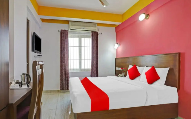 Hotel White House