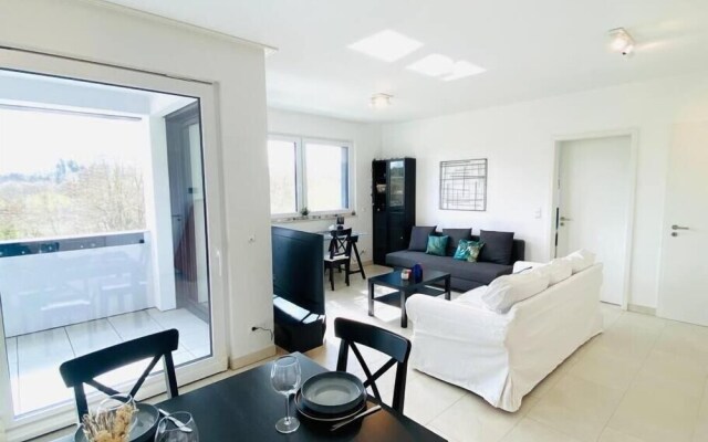 Spac. Flat -Kirchberg w Parking&Terrace