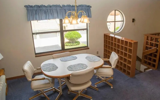 Claremont Holiday Home
