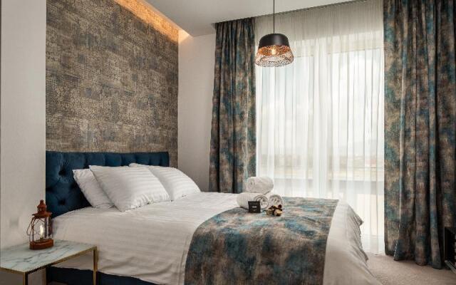 Kanopian Penthouse Hotel