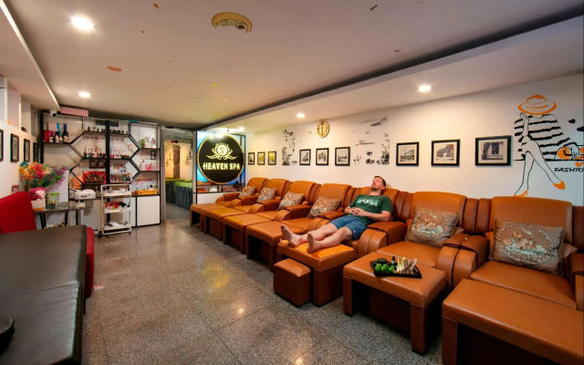 Hanoi Queen Plaza