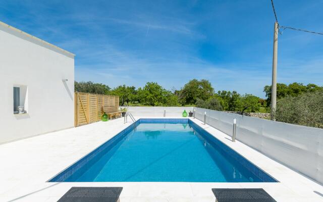 Villa L'Albicocco con piscina