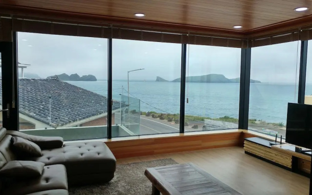 Seaside View Pension