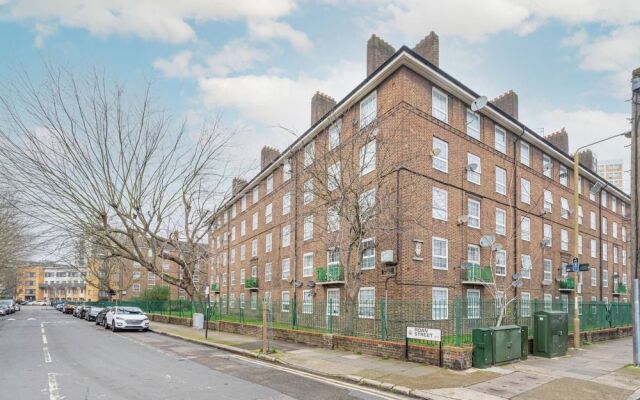 Greenwich - 1930s Retro Flat - 3 Bedrooms