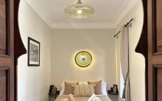 Riad of the Moon