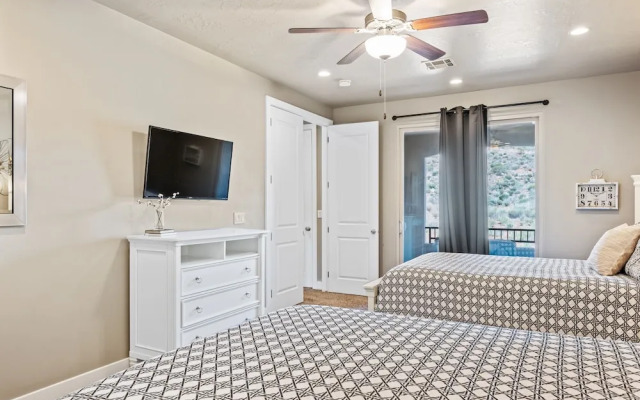 Zion's Edge 4 Bedroom Townhouse