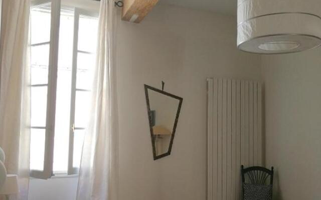 Bel appartement Villeneuve Lès Avignon