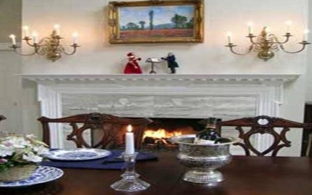 Chiltern Inn