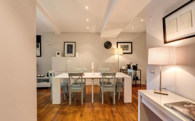 Trevi Chic Apartment