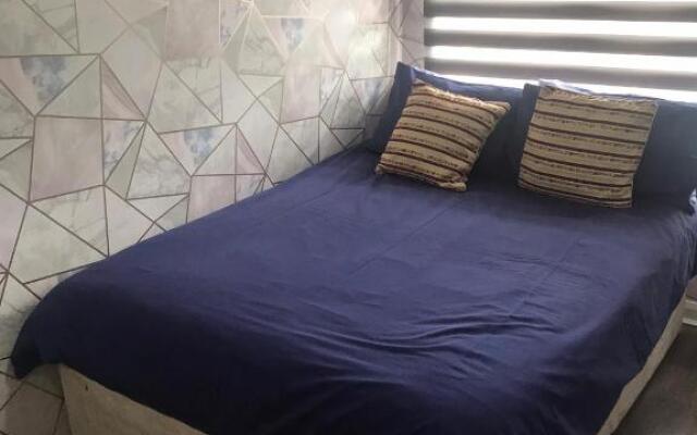 Double Room next to Burnham Crossrail Station