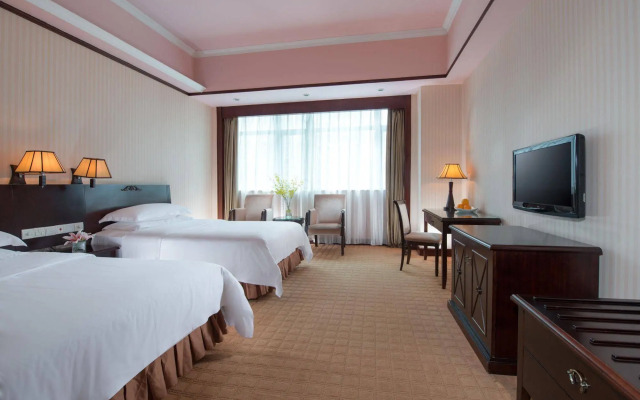 Vienna Hotel Shenzhen International