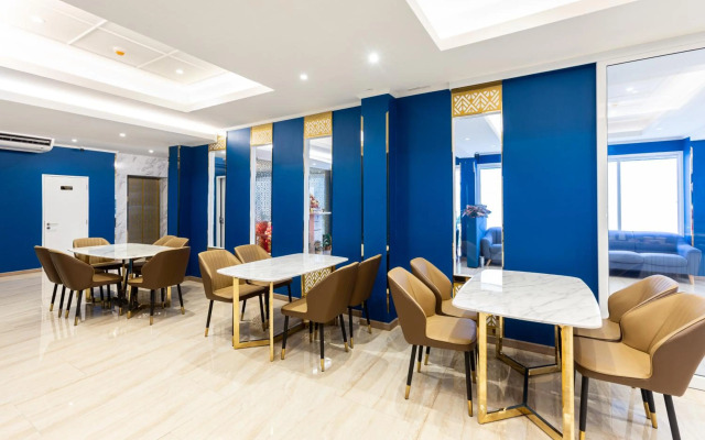 Siam Star Hotel