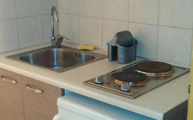 Alexandros Hotel