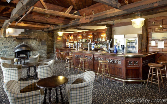 The Hillcrest Hotel