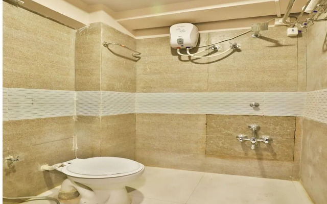 OYO 12182 Hotel Shekhawat Palace