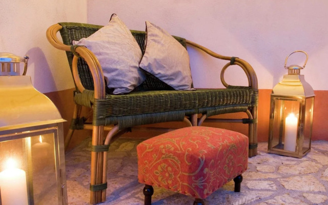 Tuscan Stay w/ Jacuzzi