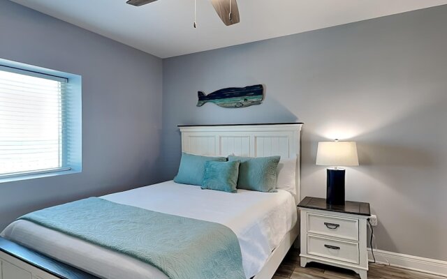 San Carlos Condominiums