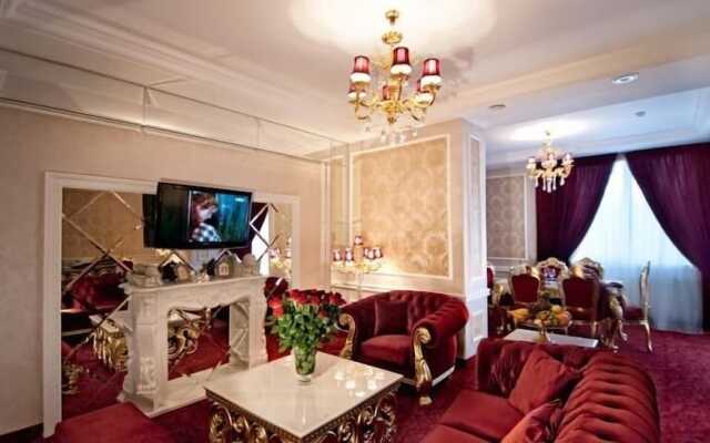 Royal Grand Hotel (Truskavets)