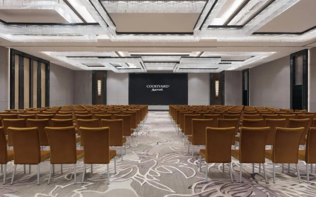 Courtyard by Marriott Zhengzhou Airport