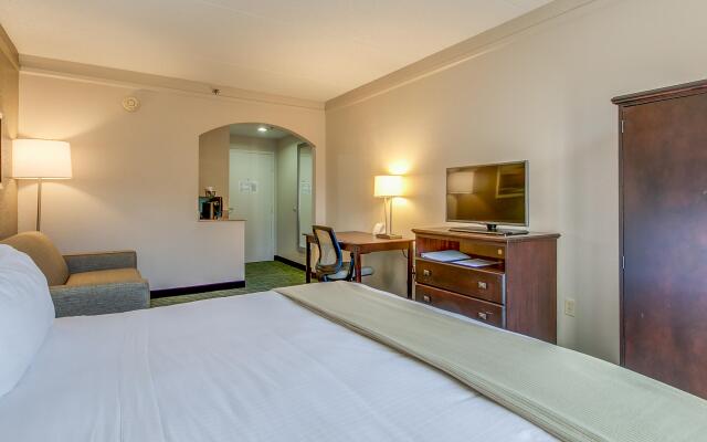 Holiday Inn Express Richmond - Midlothian Turnpike by IHG
