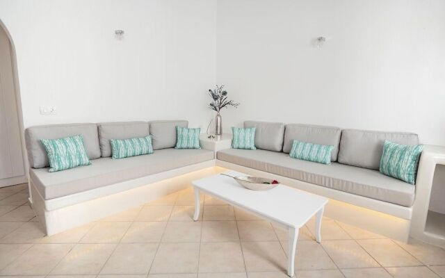 Anthemis Suites