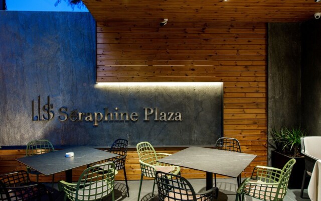 Hotel Seraphine Plaza