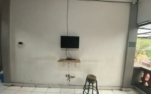 Hotel Candra Adigraha