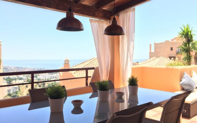 Romantic & Luxurious Duplex SEA View