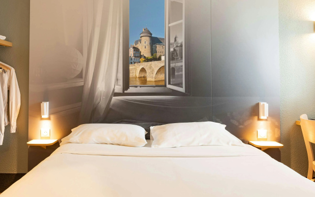 B&B HOTEL Laval Changé