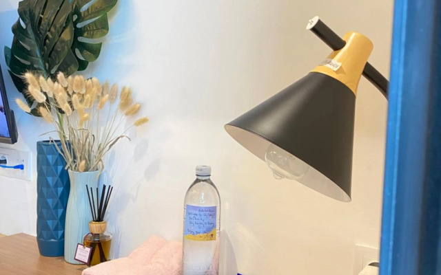 Skystory.inn warm and cozy studio @Skyhouse BSD