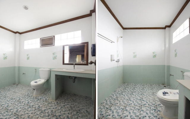 Train Hotel by Oyo Rooms