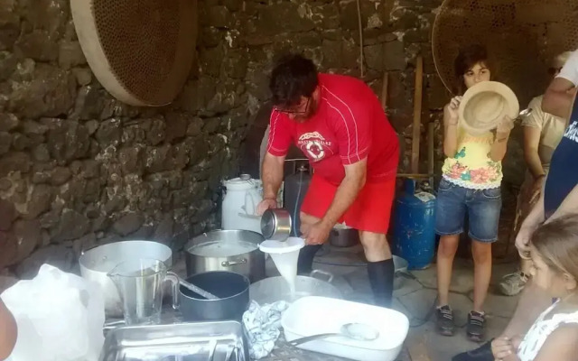 Agriturismo La Caraffara